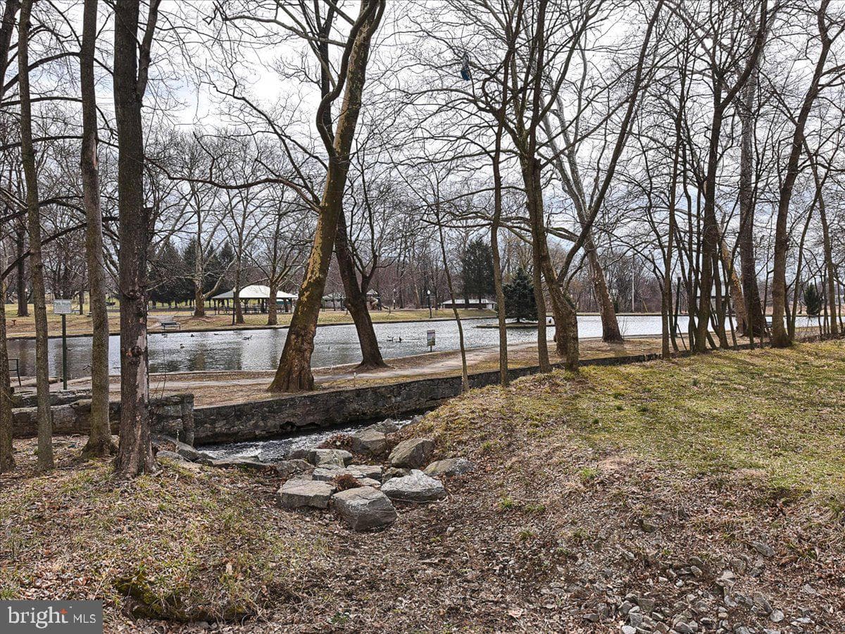 1525 Iris Court photo 53