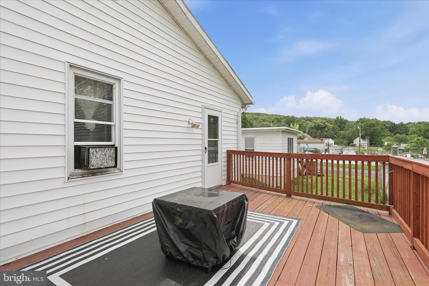 21434 Greenbrier Road photo 24