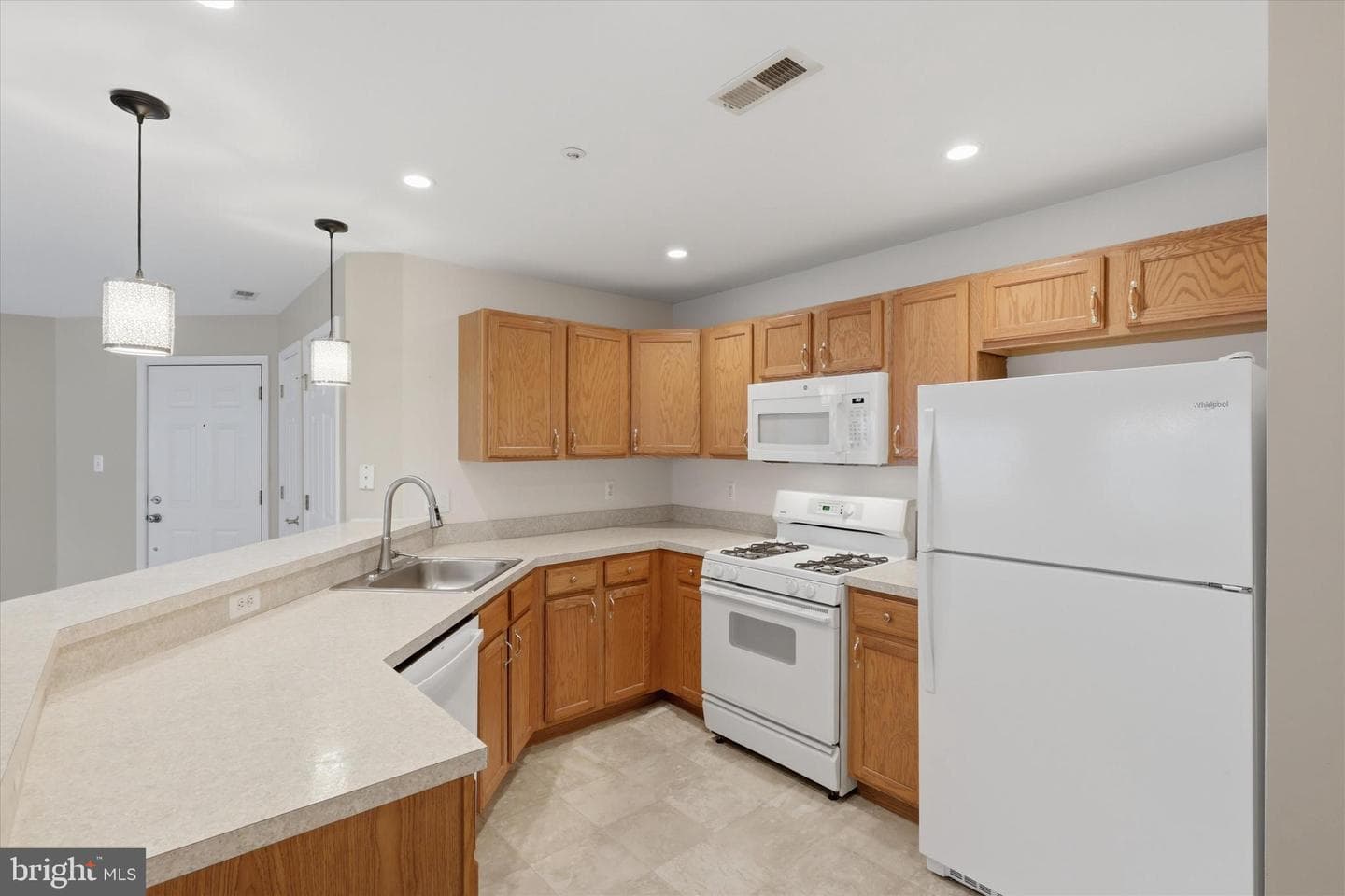 2029 Windsong Drive photo 14