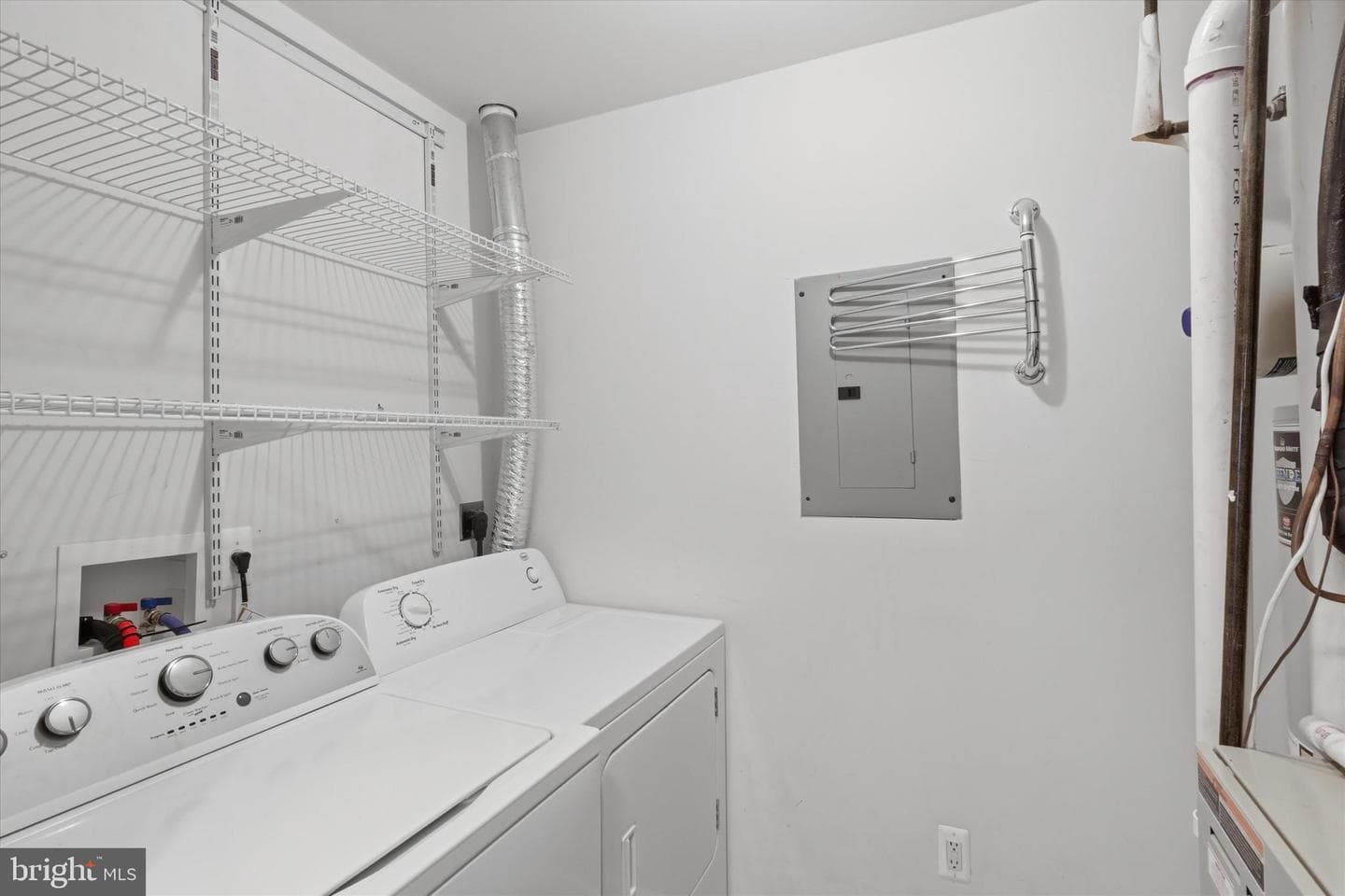 2029 Windsong Drive photo 18
