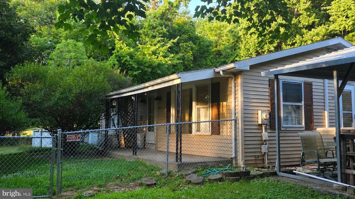 2529 Chestnut Grove Road photo 52