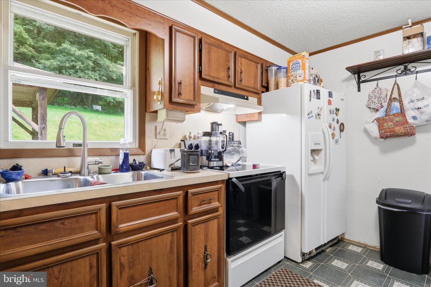 2529 Chestnut Grove Road photo 6
