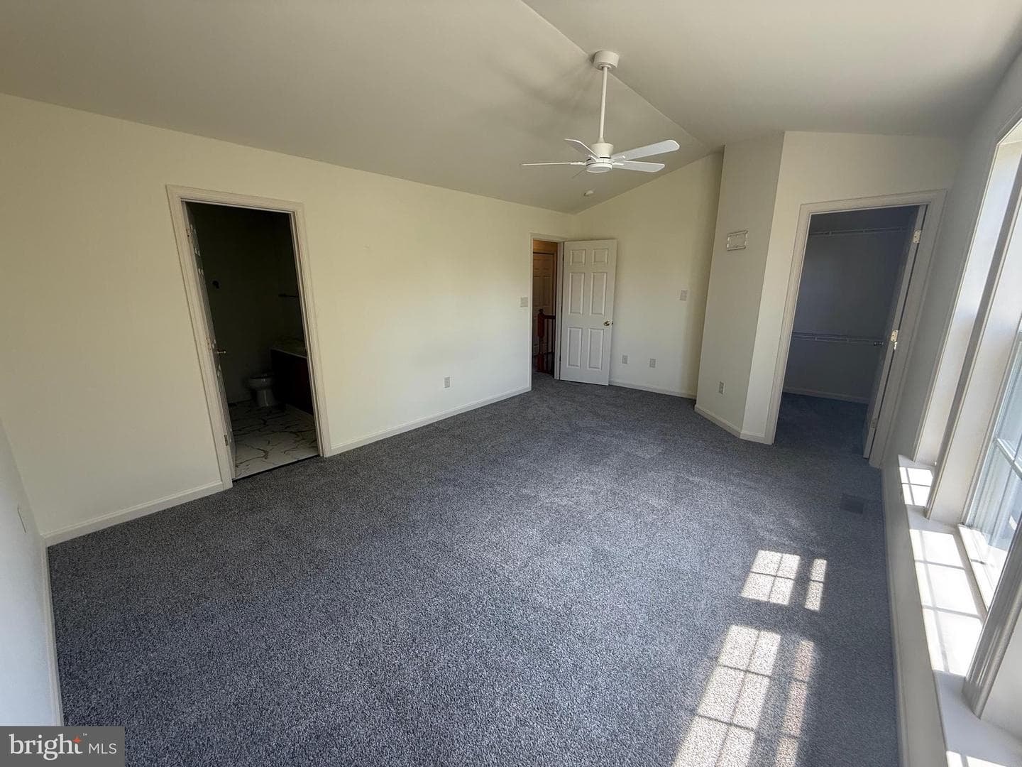 9905 Kurtyka Circle photo 13