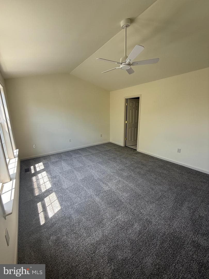 9905 Kurtyka Circle photo 16