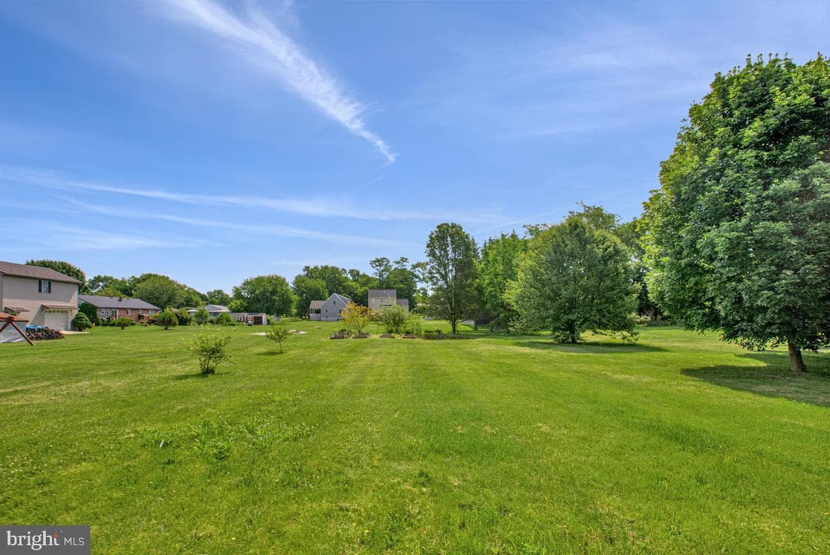 12225 W Lawn Lane photo 39