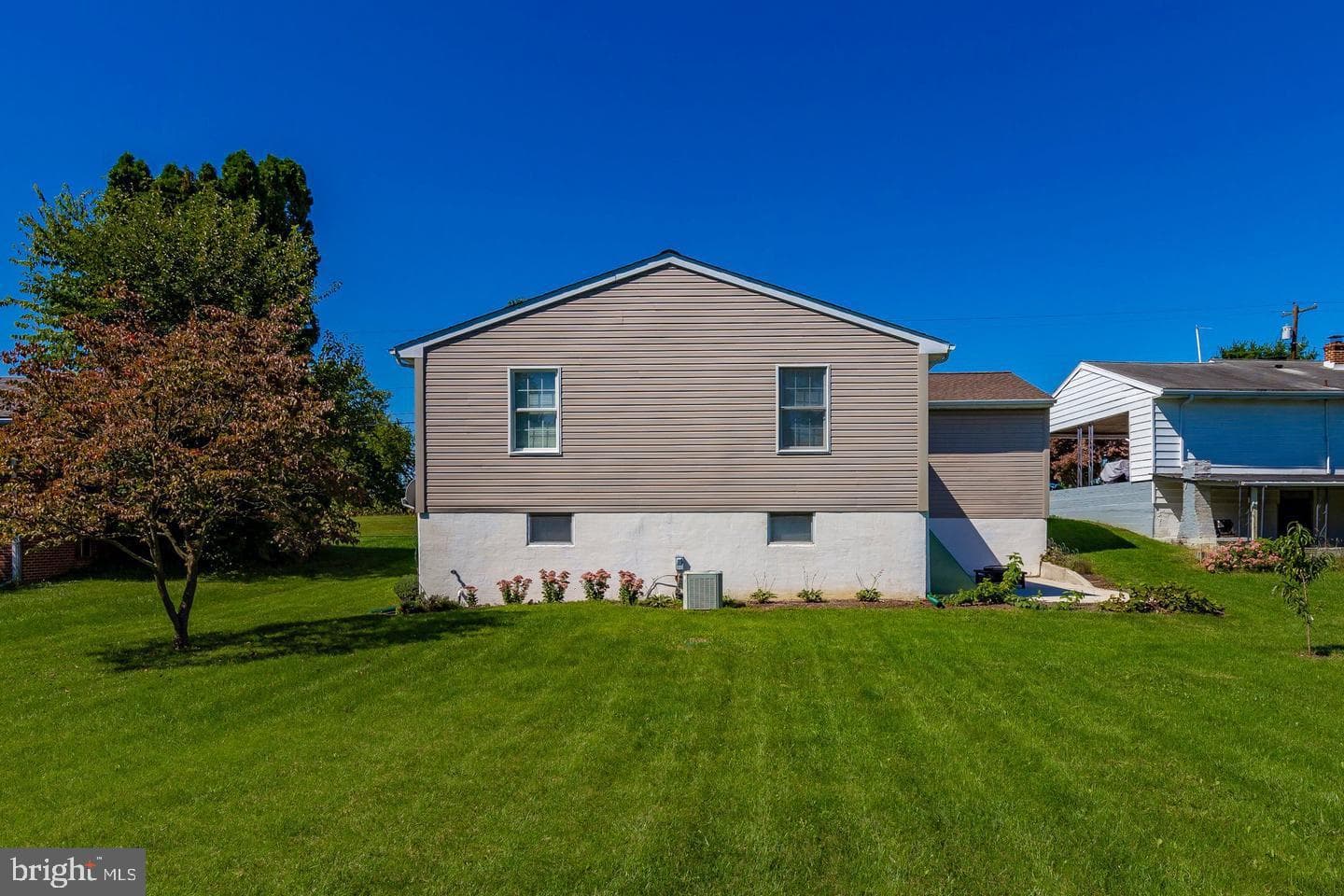 12225 W Lawn Lane photo 43