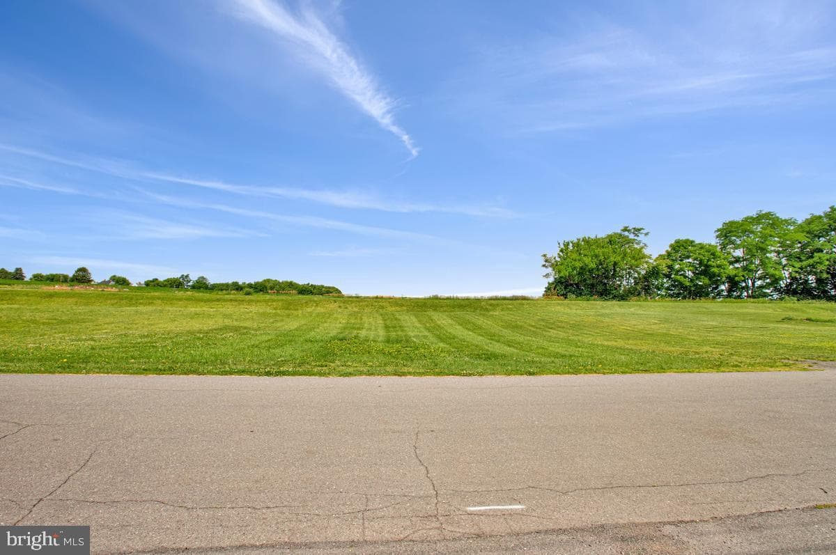 12225 W Lawn Lane photo 9