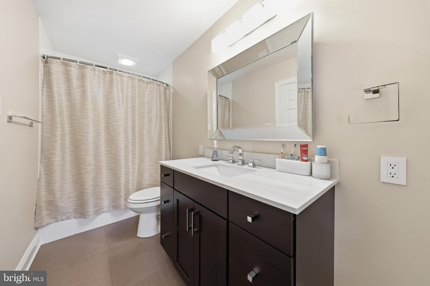 9706 Redamar Drive photo 35