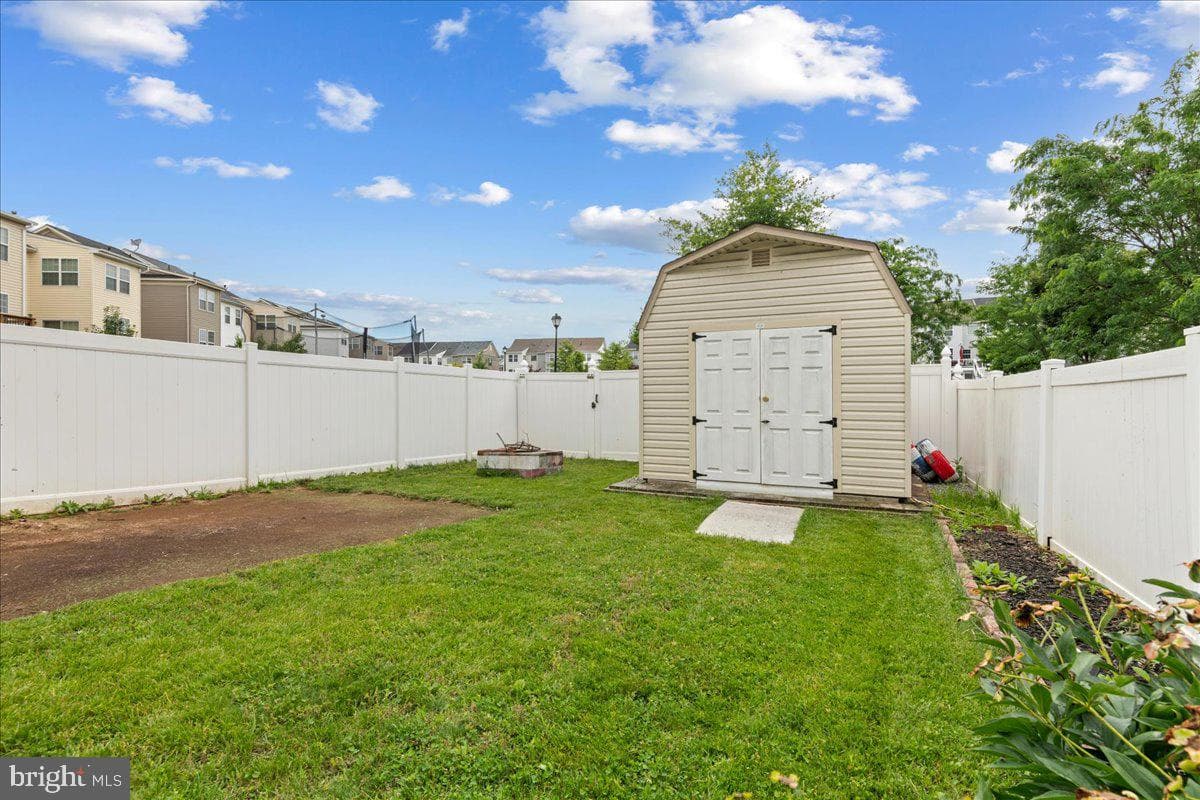 12921 Yellow Jacket Road photo 41