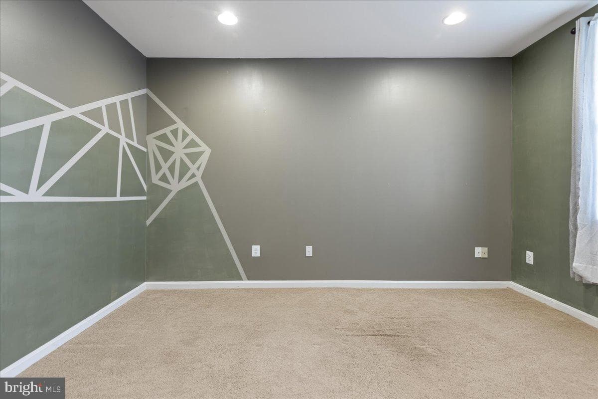 12921 Yellow Jacket Road photo 5