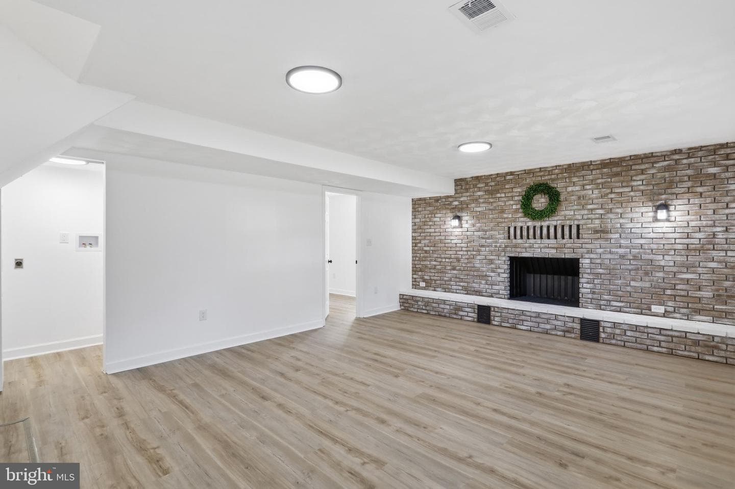 920 Linwood Road photo 23