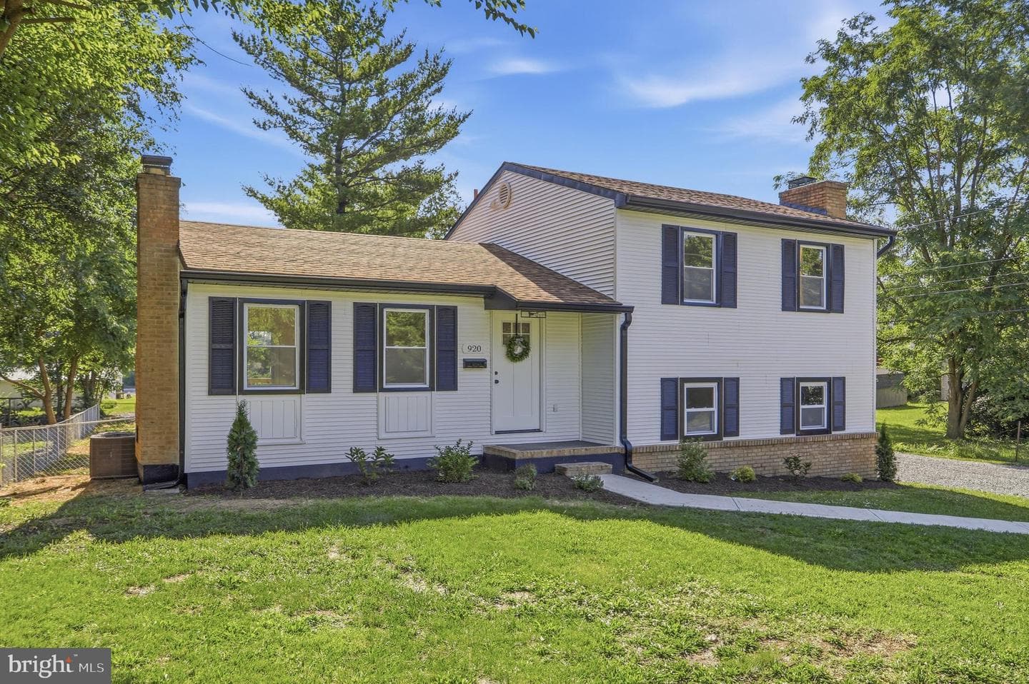 920 Linwood Road photo 3