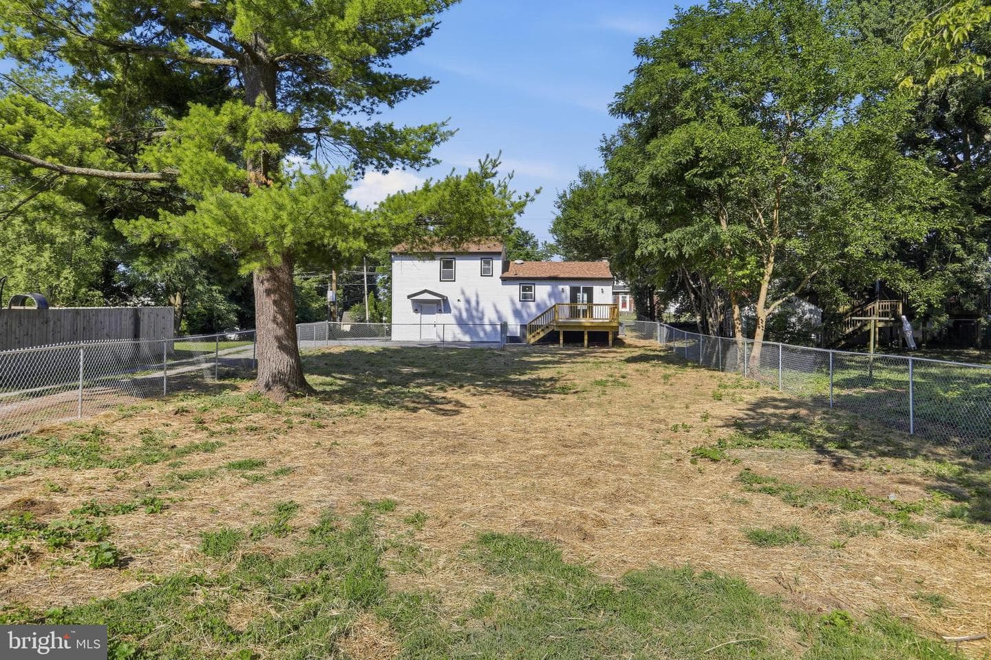 920 Linwood Road photo 39