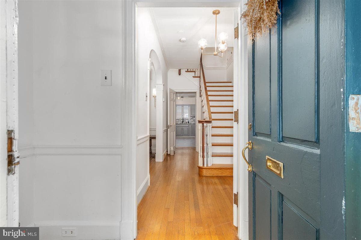 1214 Oak Hill Avenue photo 4