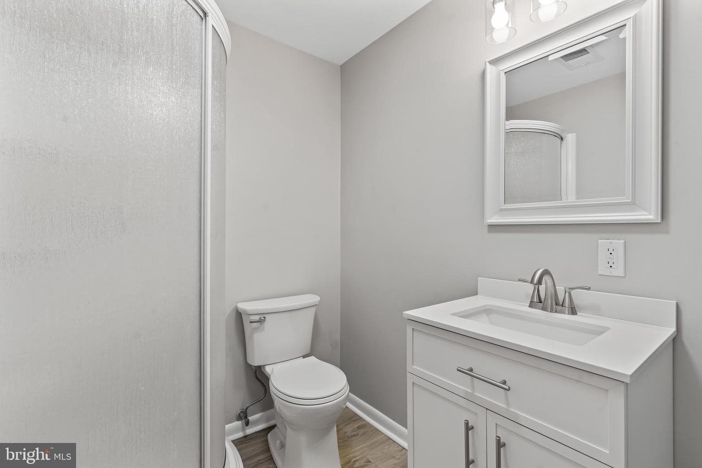 9838 Garis Shop Road photo 57