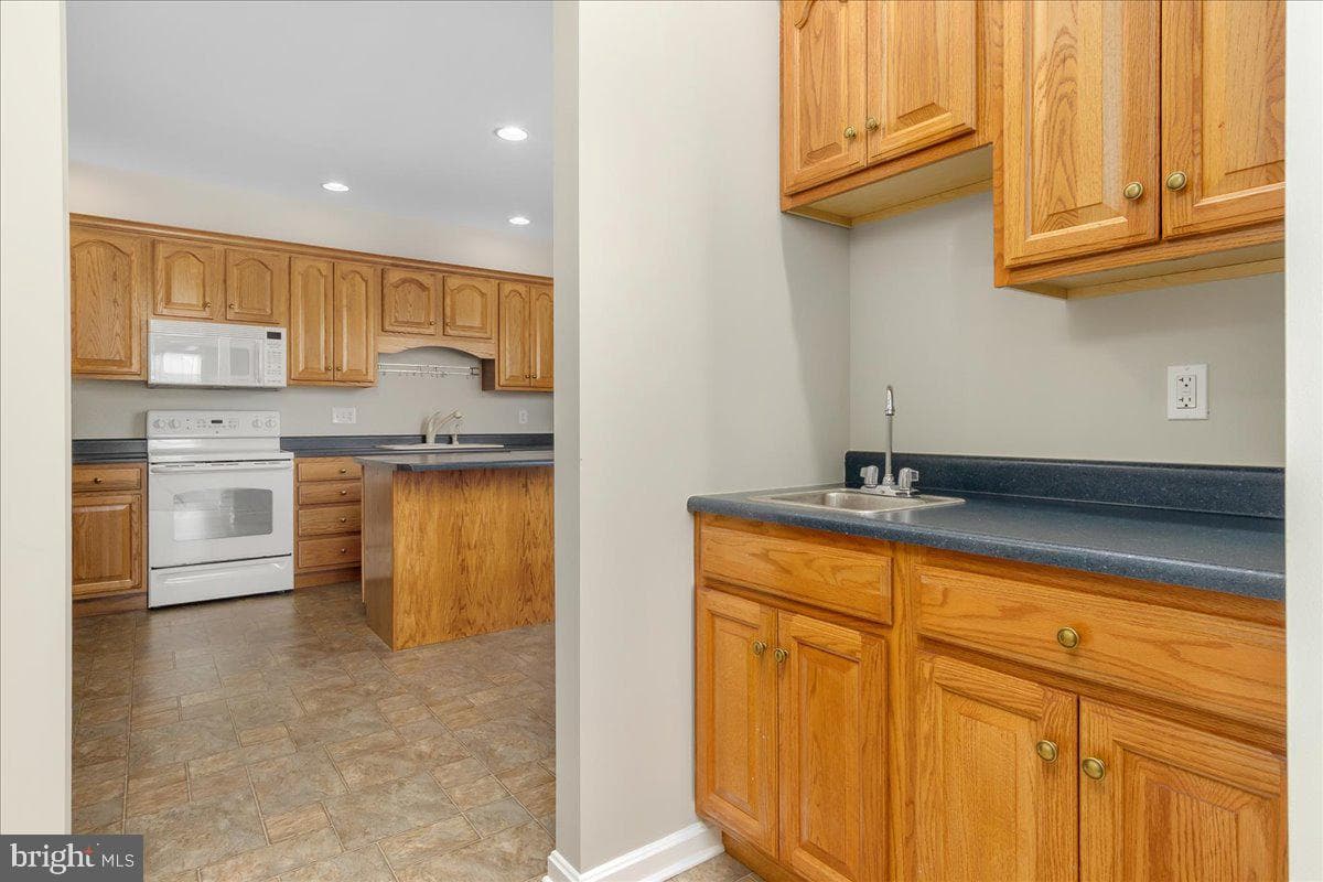 1845 Meridian Drive photo 12