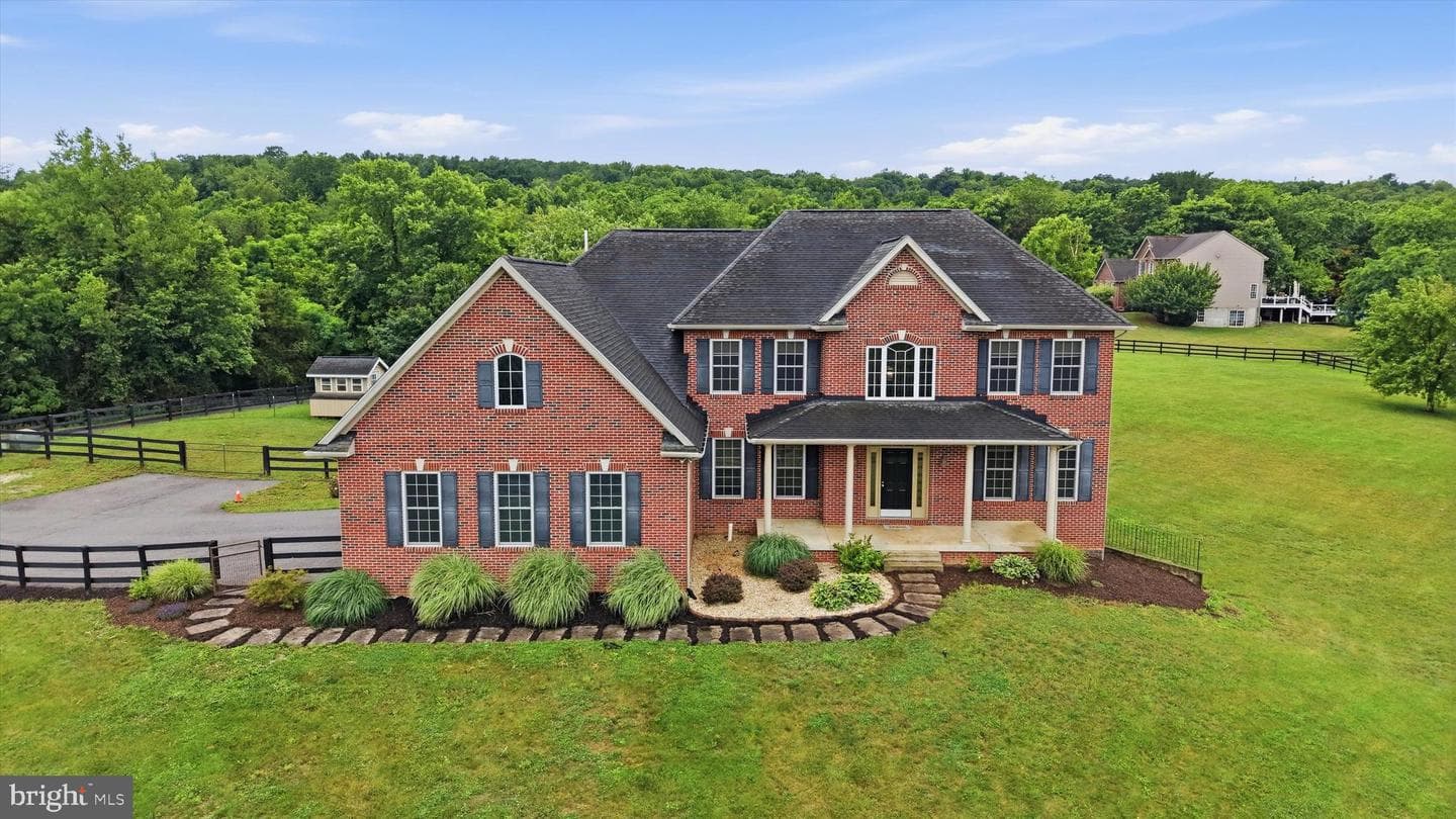 5716 Mount Briar Road photo 4