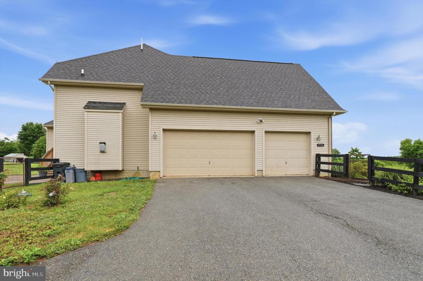 5716 Mount Briar Road photo 9