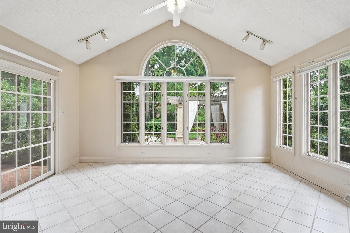 20119 Teakwood Drive photo 26