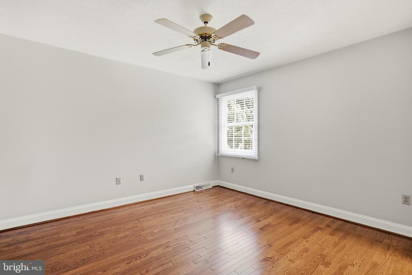 20119 Teakwood Drive photo 44