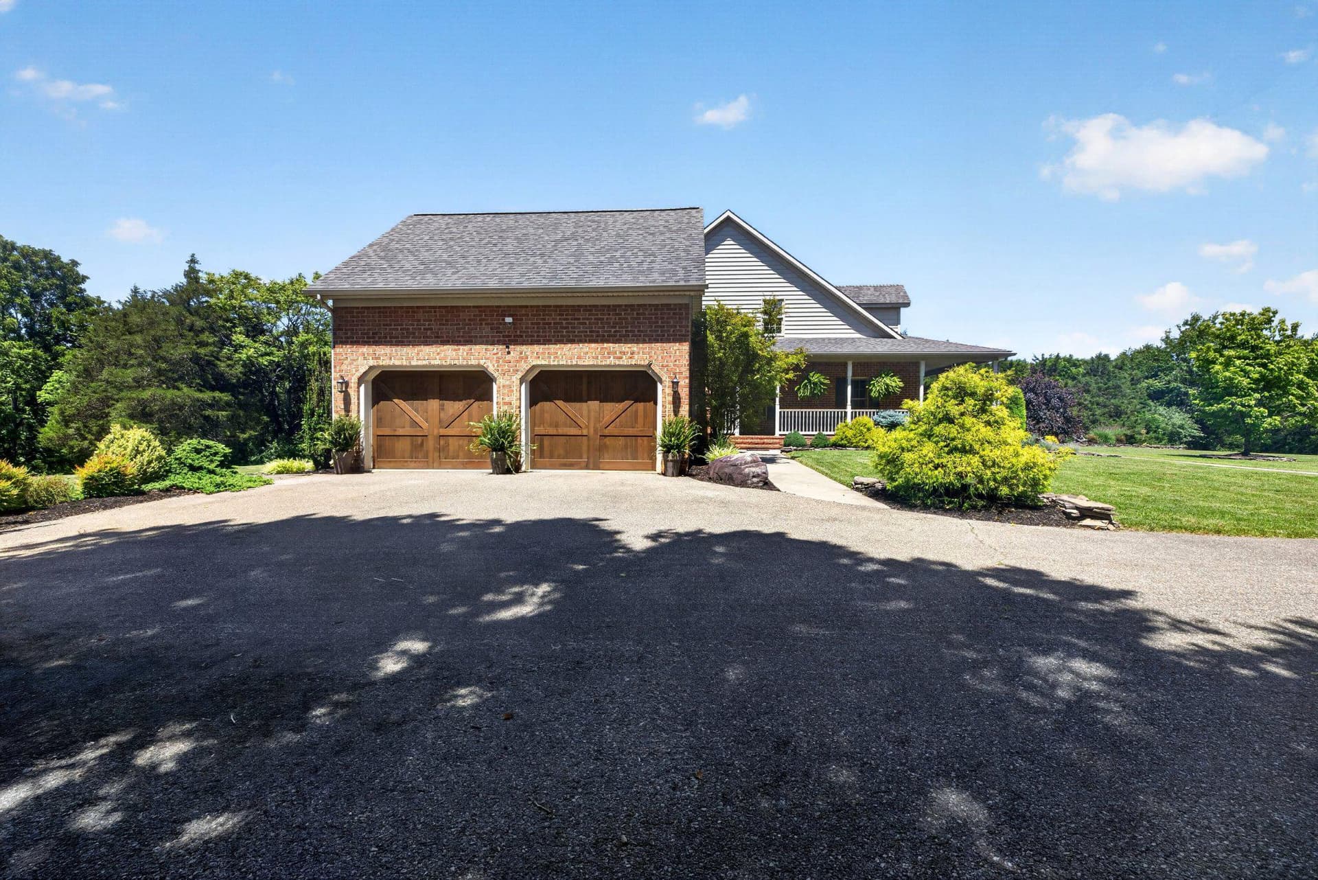 15920 River Bend Court photo 12