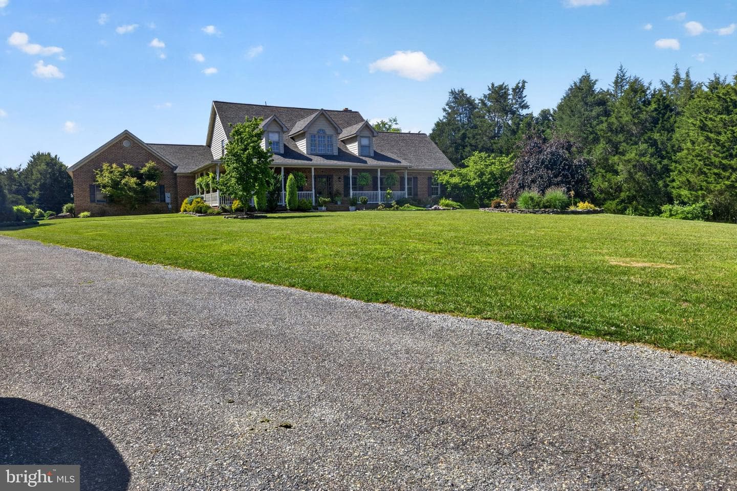 15920 River Bend Court photo 5