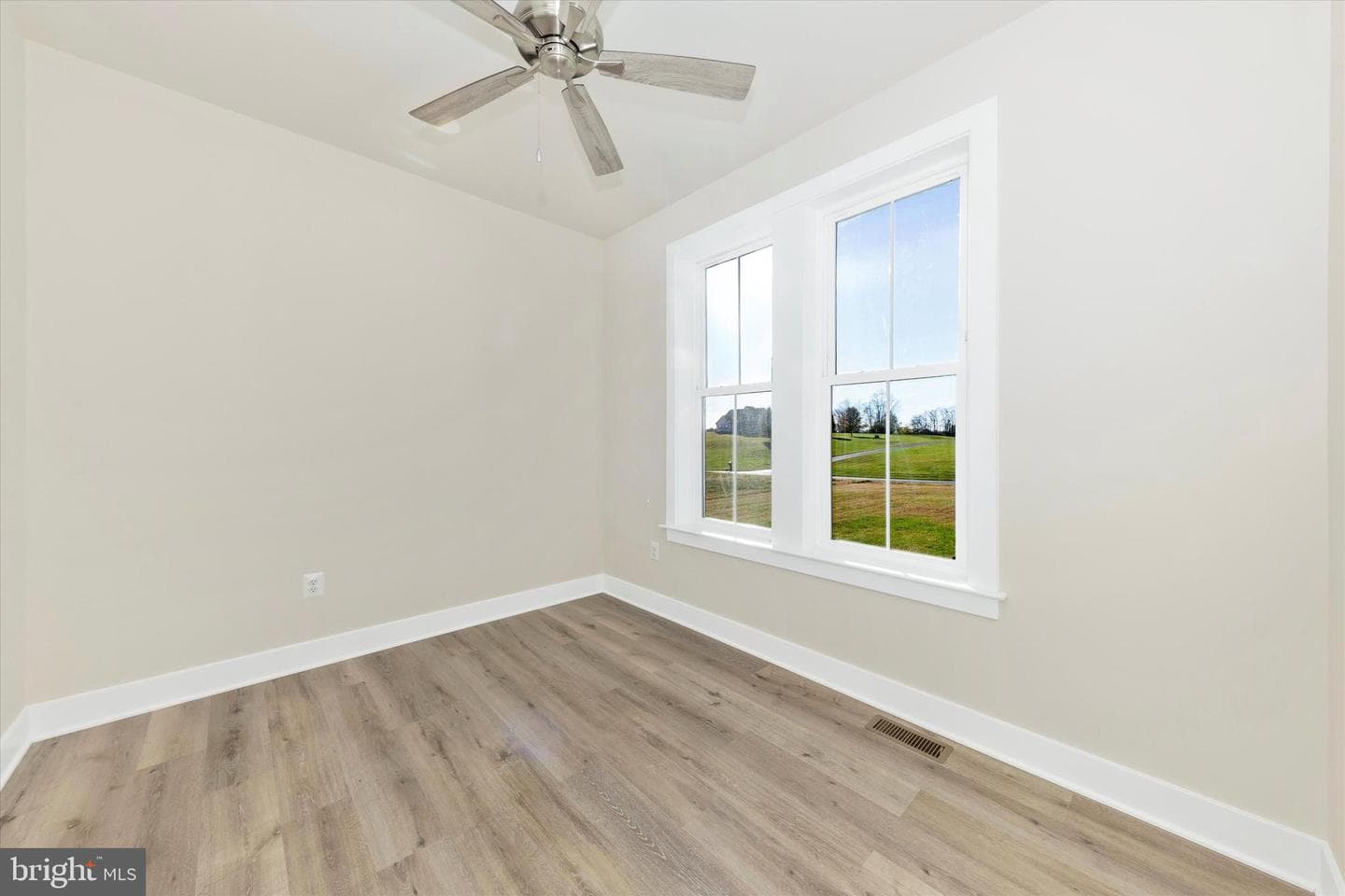 21216 Leiters Mill Road photo 27