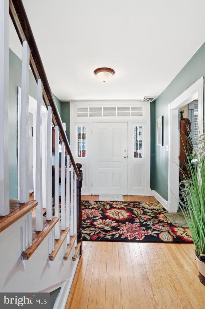 104 N Main Street photo 6