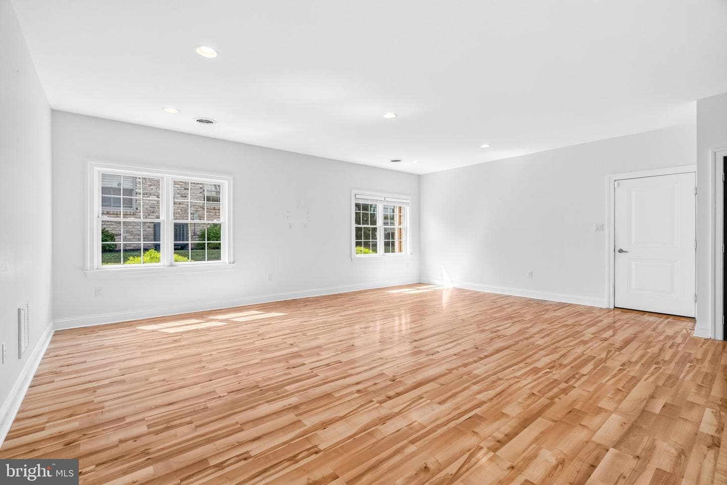 19419 Amethyst Drive photo 11