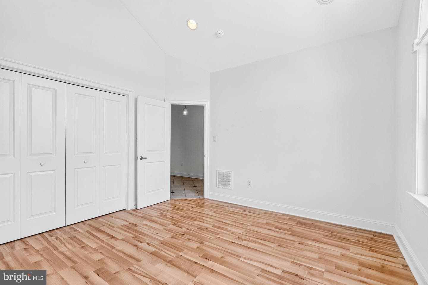 19419 Amethyst Drive photo 14