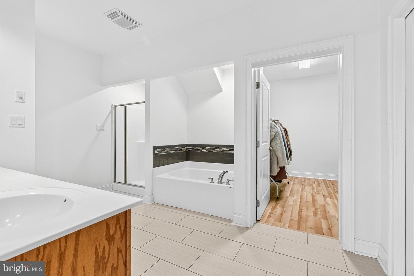 19419 Amethyst Drive photo 24
