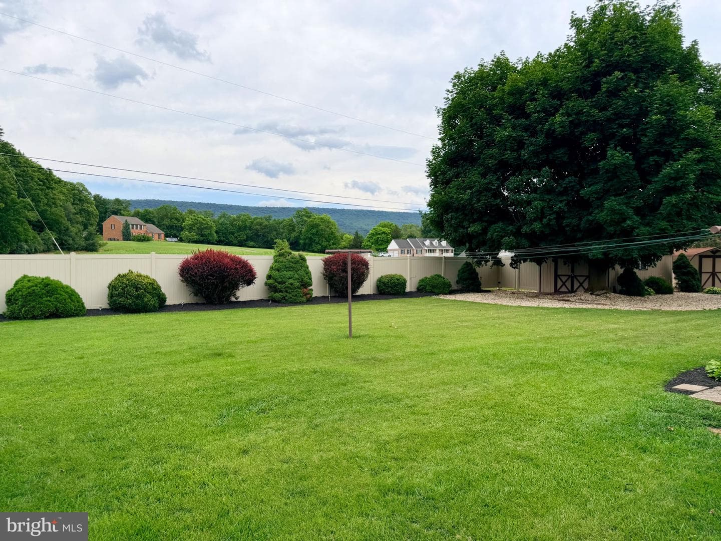 11917 Comanche Drive photo 8