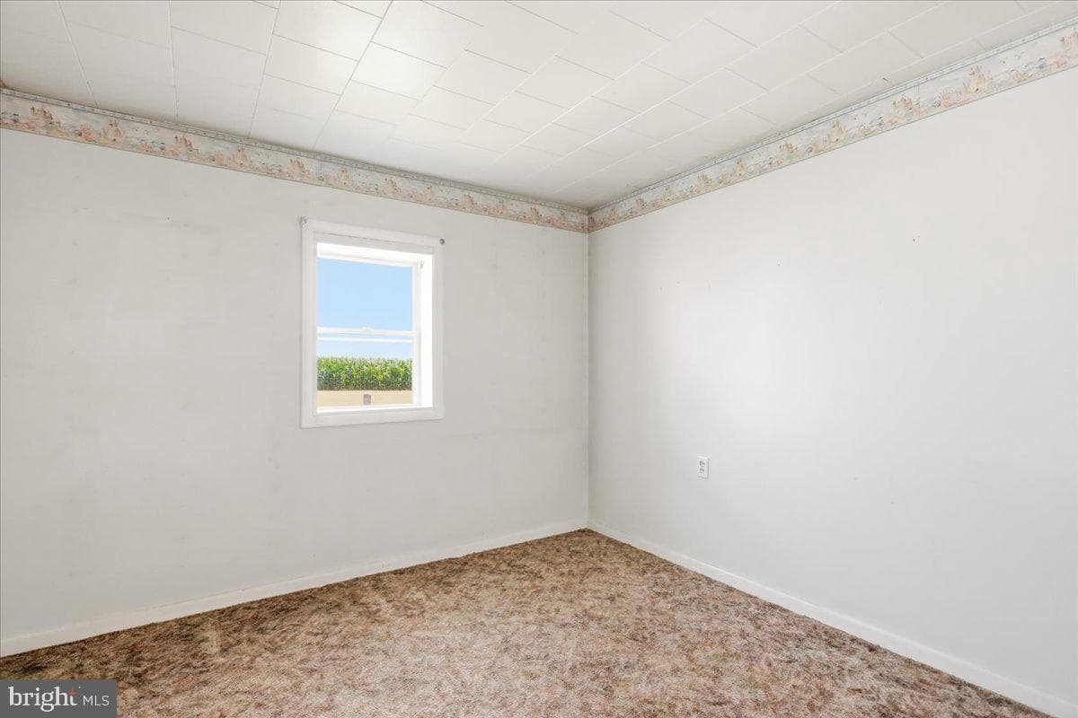 13844 Clear Spring Rd photo 15