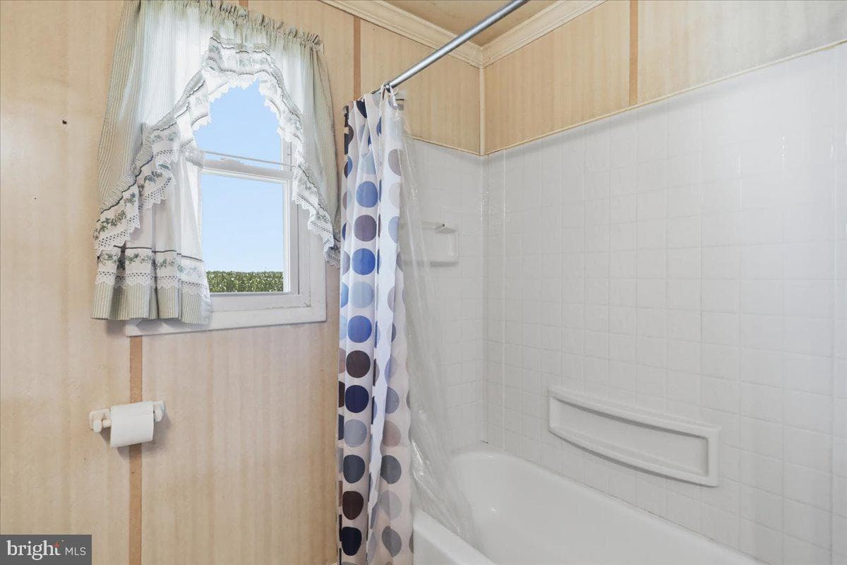 13844 Clear Spring Rd photo 20