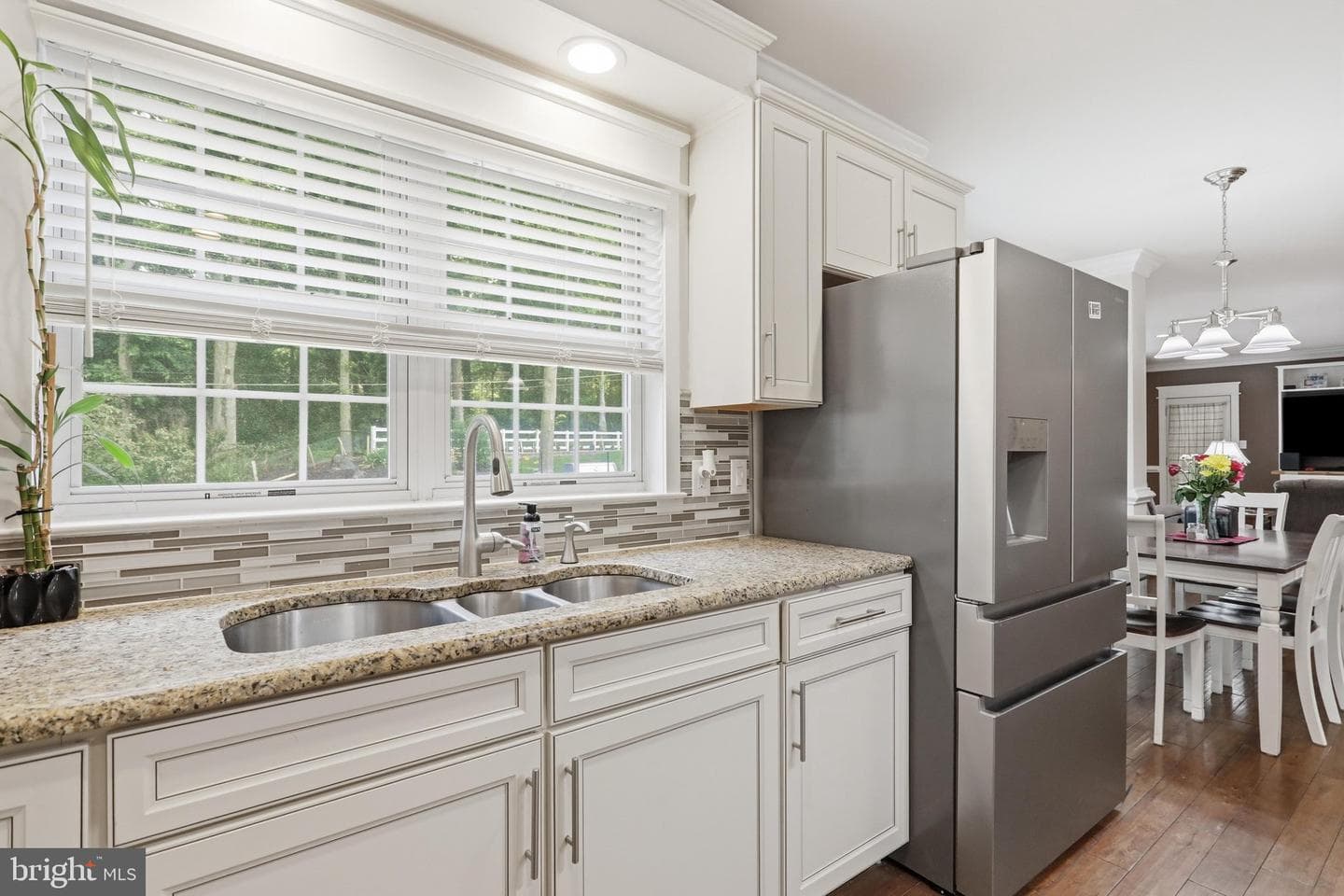 10738 Apple Tree Ln photo 17