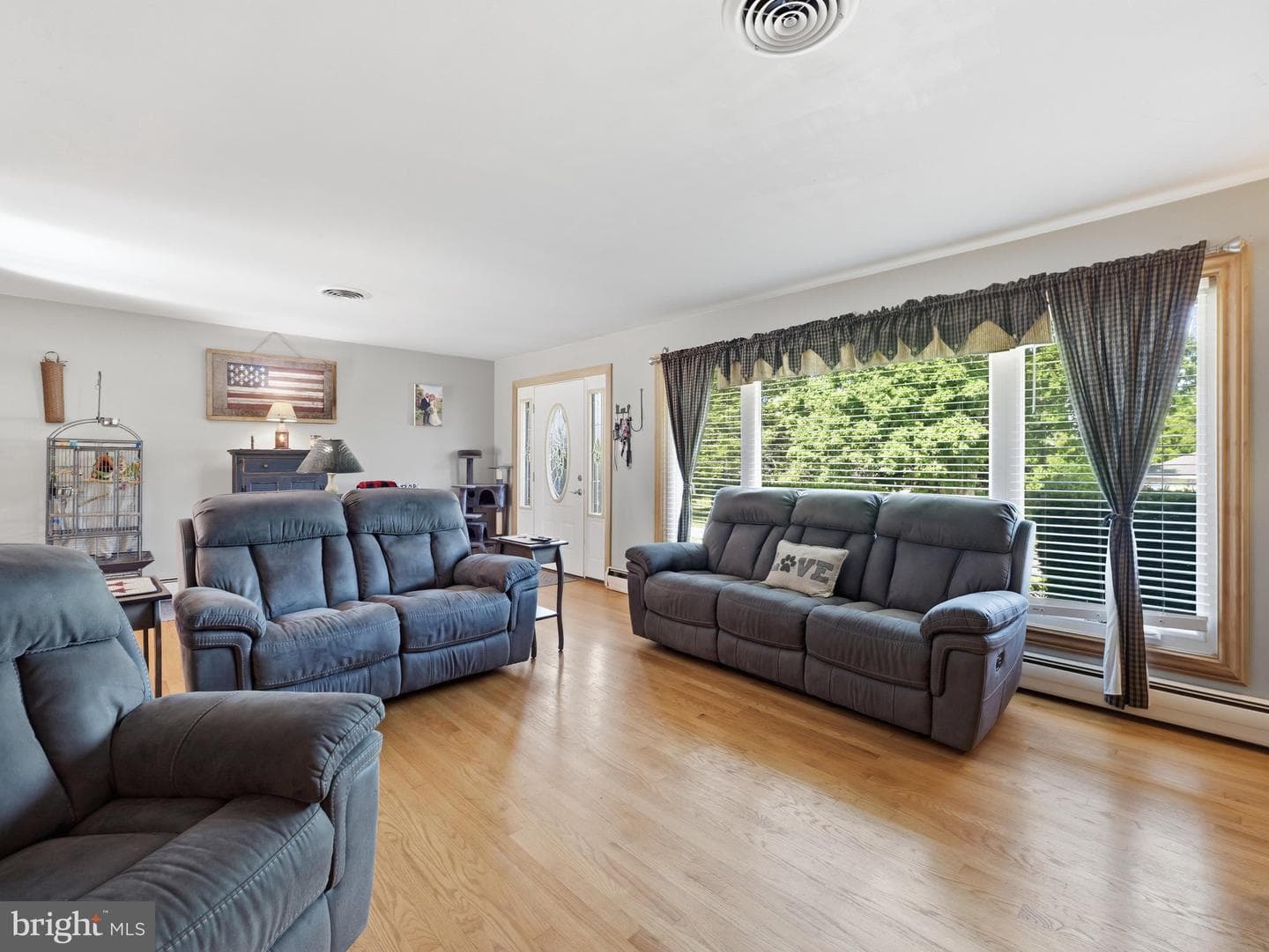 10535 Peachtree Lane photo 3