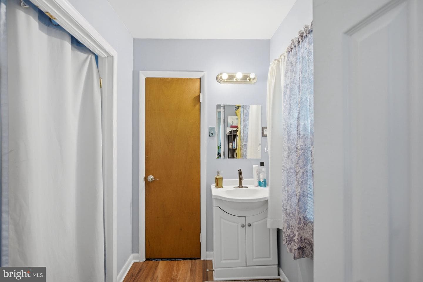 221 Dale Street photo 18