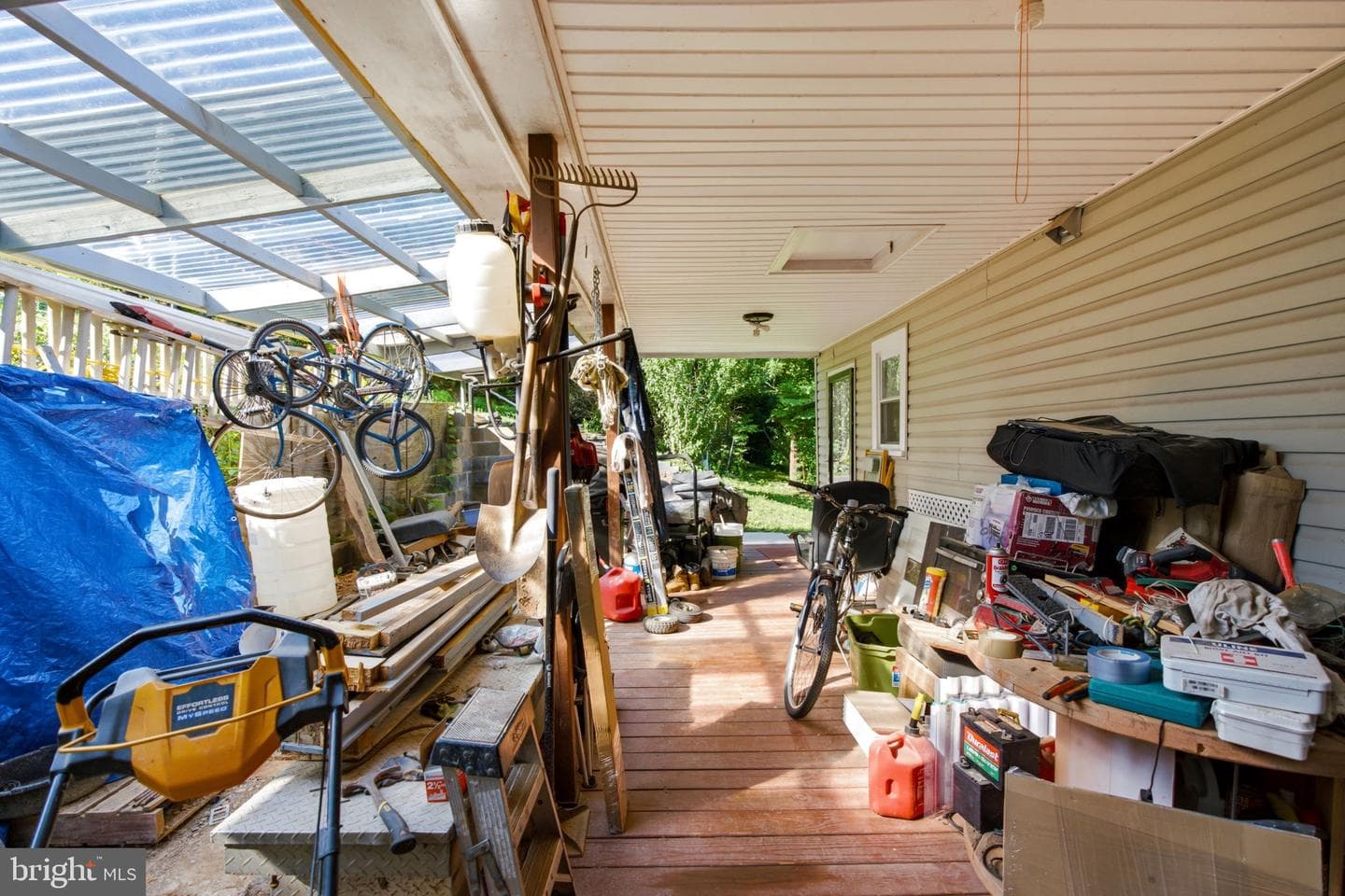 221 Dale Street photo 29