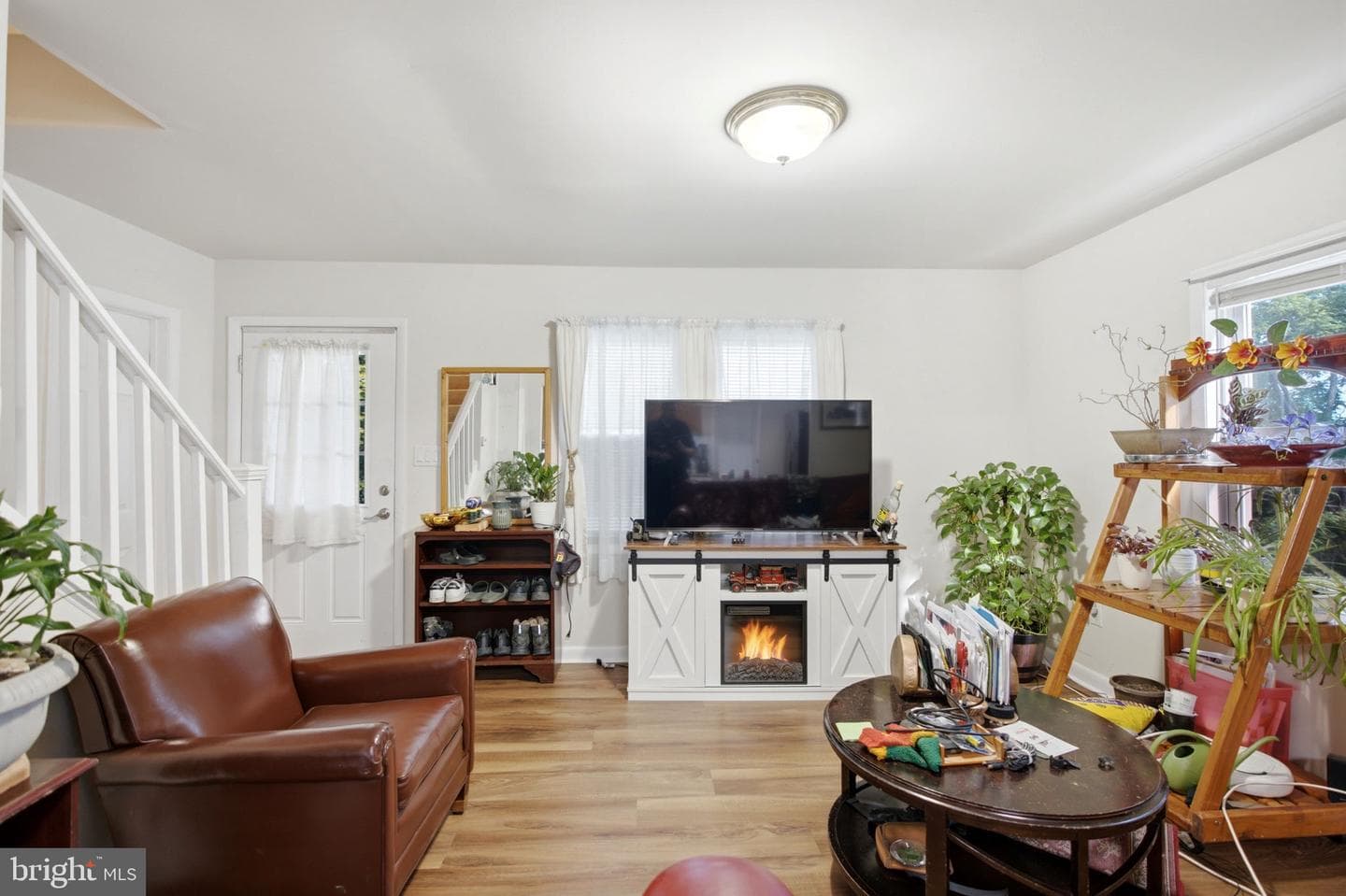 221 Dale Street photo 8
