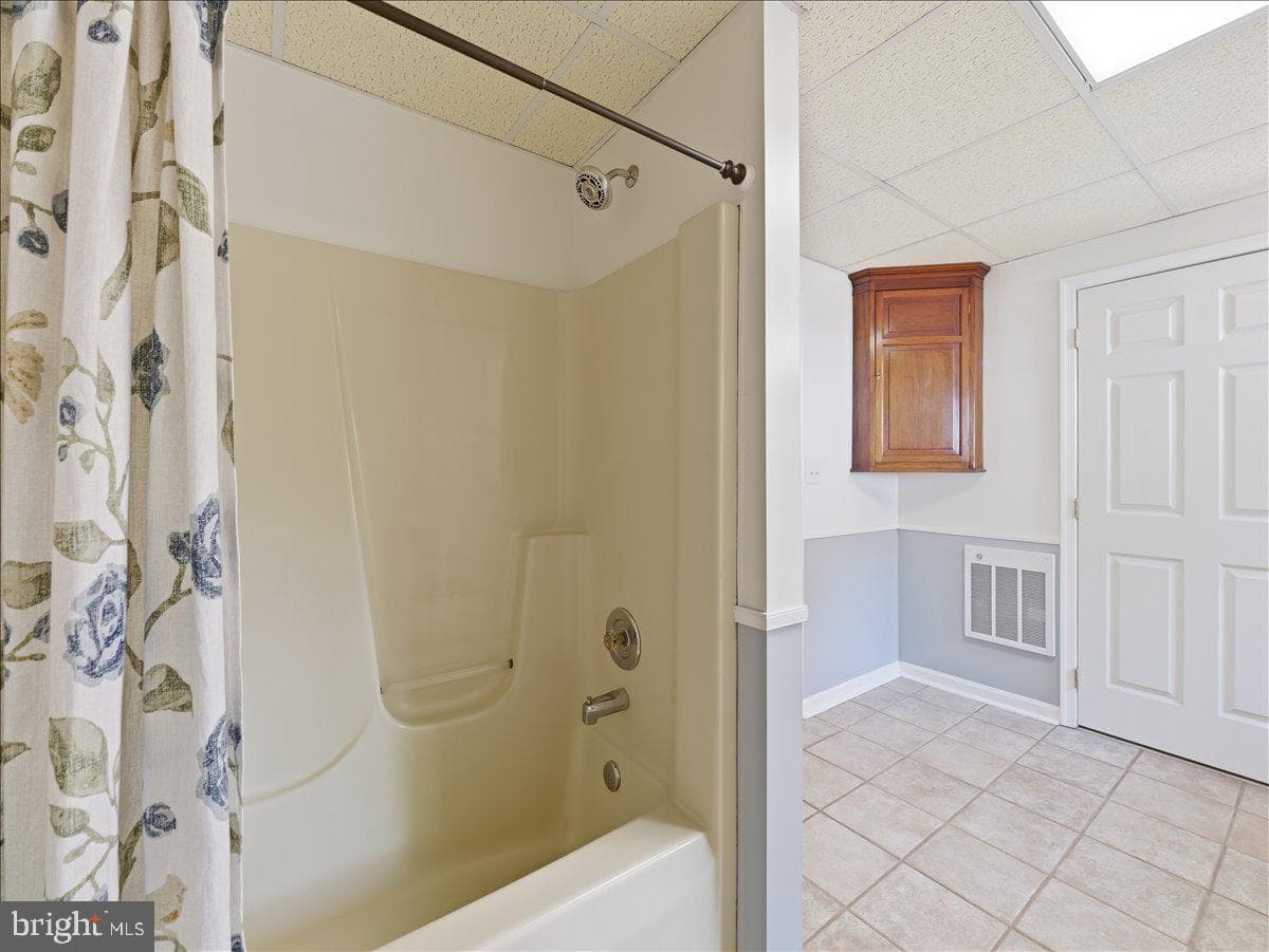 16105 Wright Road photo 35