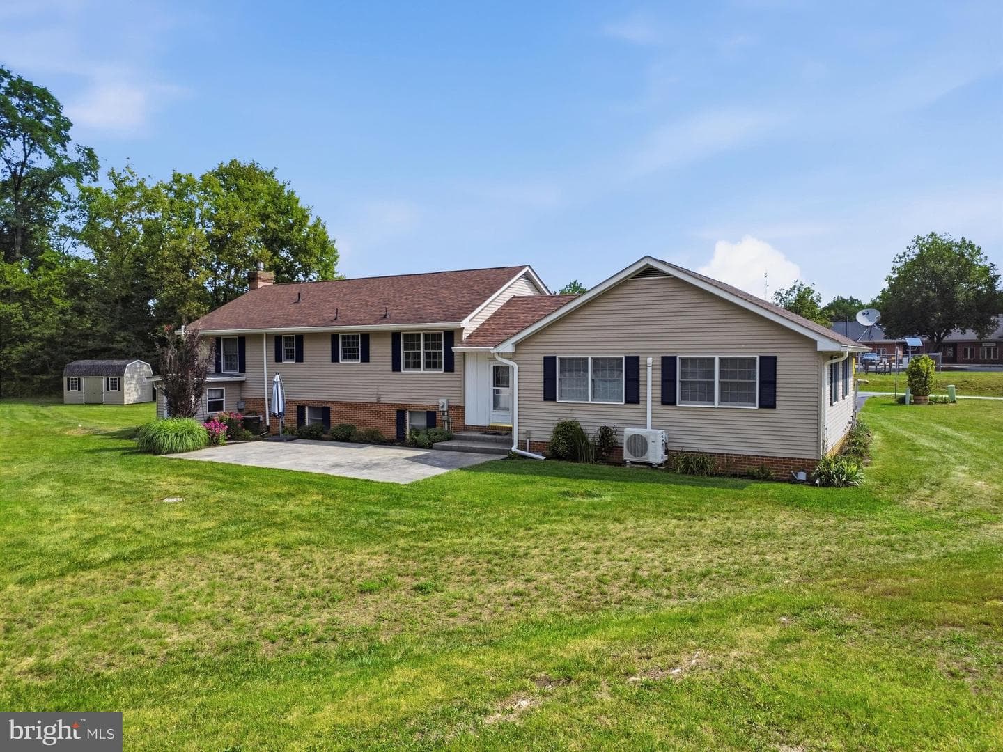 16105 Wright Road photo 38