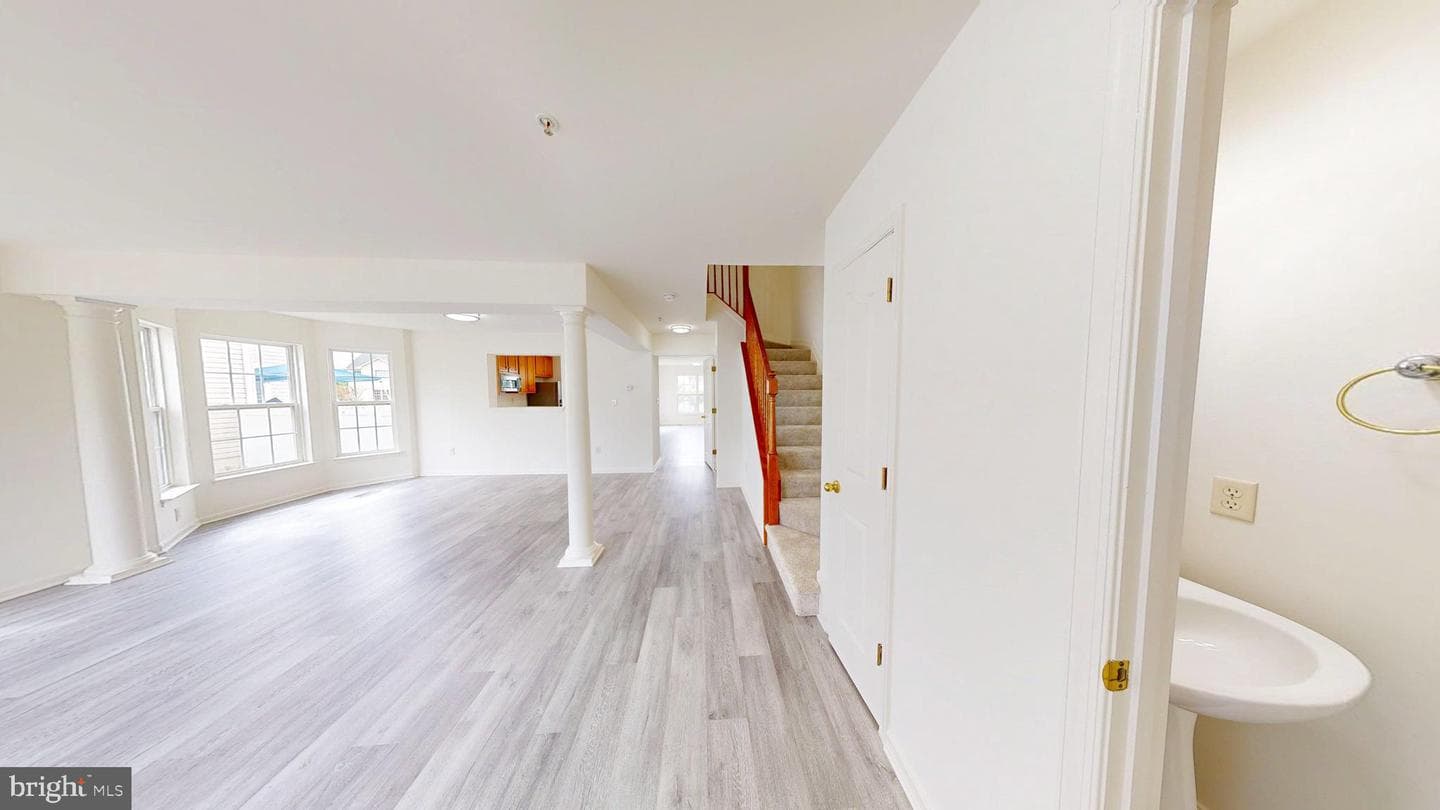 17619 Potter Bell Way photo 3