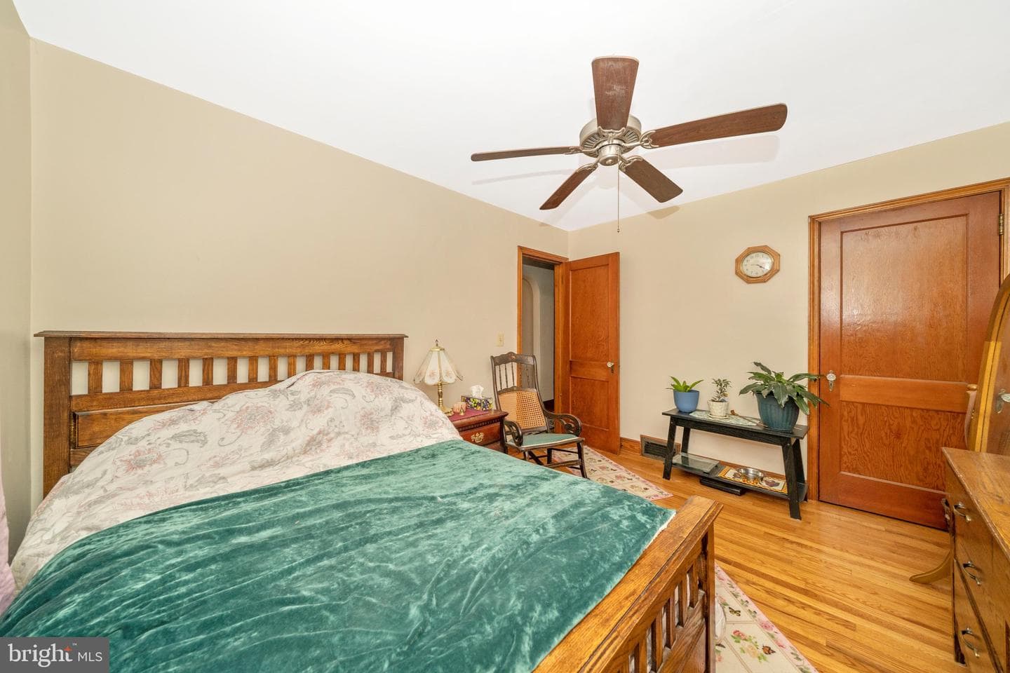 21841 Jefferson Boulevard photo 22
