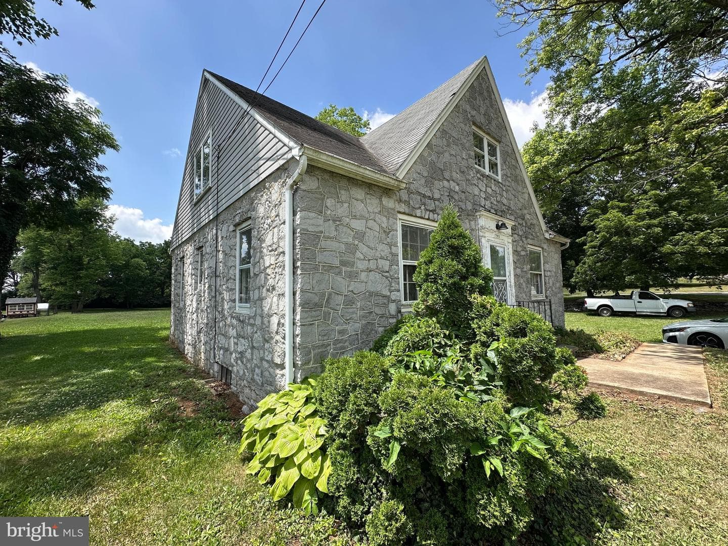 17905 Broadfording Road photo 3