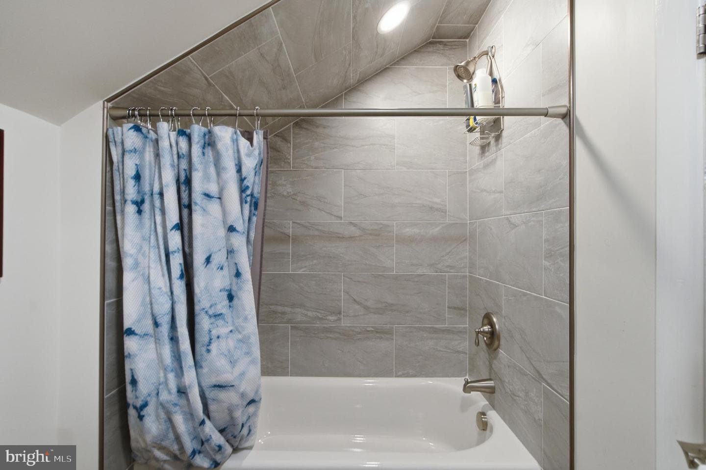 416 Brewer Avenue photo 24