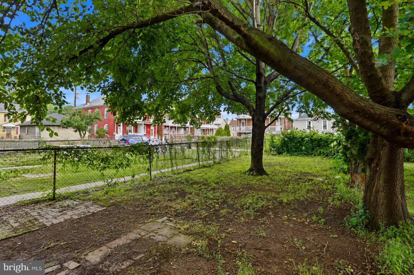 624 George Street photo 20