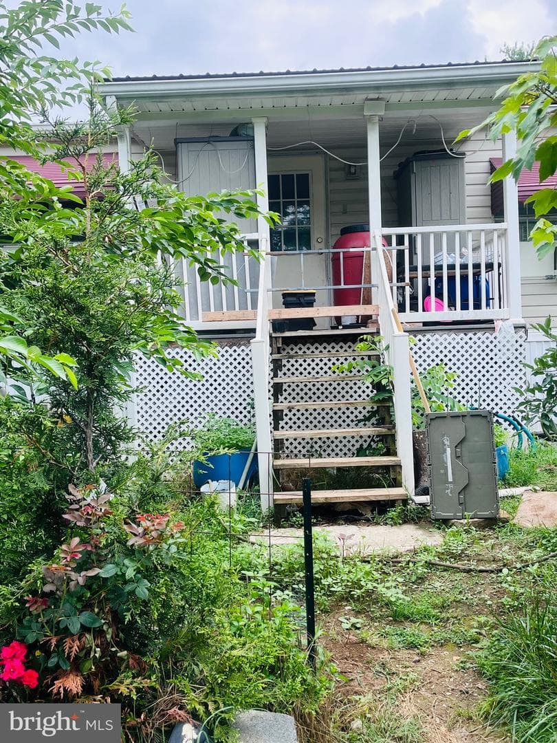 17101 Miner Avenue photo 5