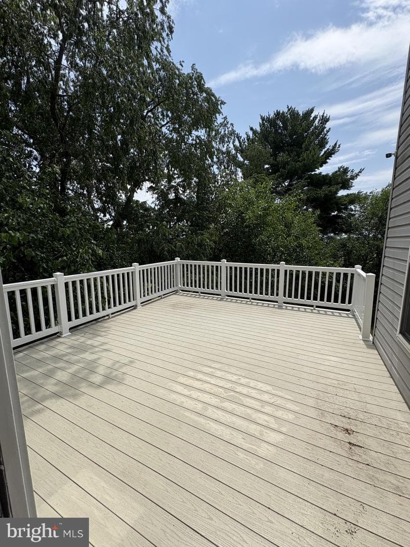 10325 Lantern Lane photo 3