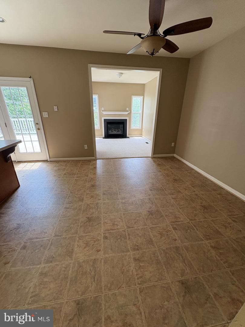 10325 Lantern Lane photo 4