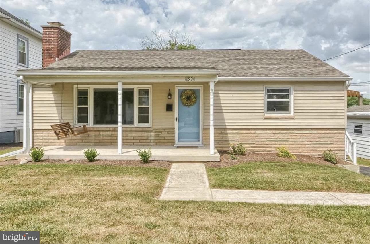 10920 Bower Avenue photo 1